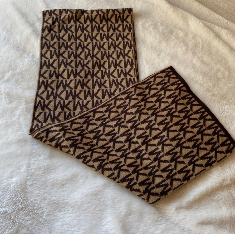 Michael Kors Scarf
